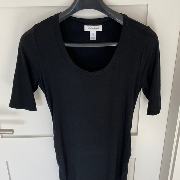 Maternity Short Sleeve Scoop Neck Midi Dress - Picture 3 of 4